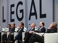 ПРАВО.RU: "Законодательство стало технологически свободным": готовы ли юристы к прорывным технологиям
