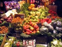 ПРАВО.RU: Россельхознадзор может запретить реэкспорт овощей и фруктов через ЕС