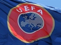ПРАВО.RU: УЕФА условно дисквалифицировала сборную РФ по футболу до конца Евро-2016